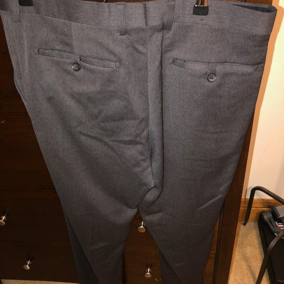 Banana Republic Tailored Slim Fit Suit - Picture 6 of 7